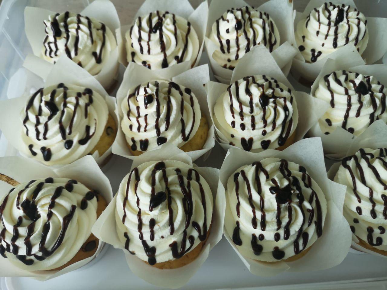 12er Vanilla-Cupcake Box